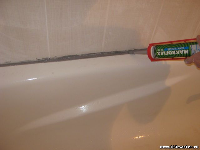 САМАРА - Герметизация стыков между стеной и ванной.